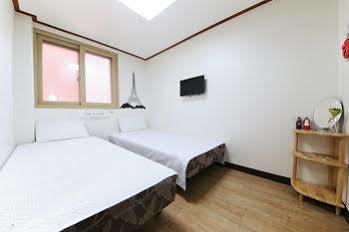 Myeongdong Stay Residence Seul Esterno foto